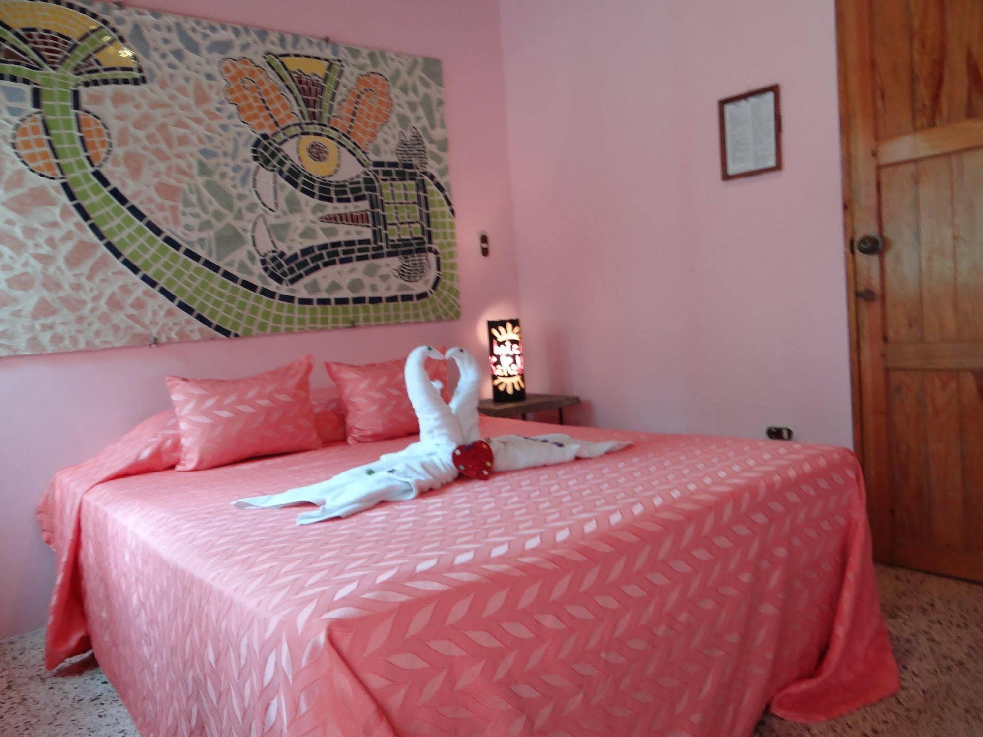 Hotel Kekoldi De Granada Buitenkant foto